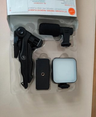 Kit Vlogger Mobility Lab Trípode Micrófono Flash