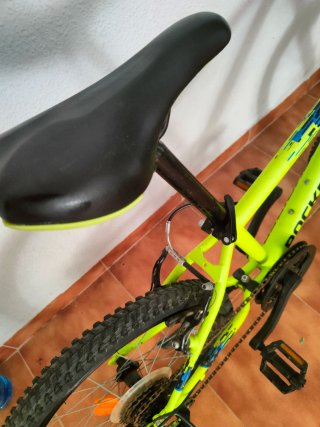 Bicicleta infantil Rockrider ST 500