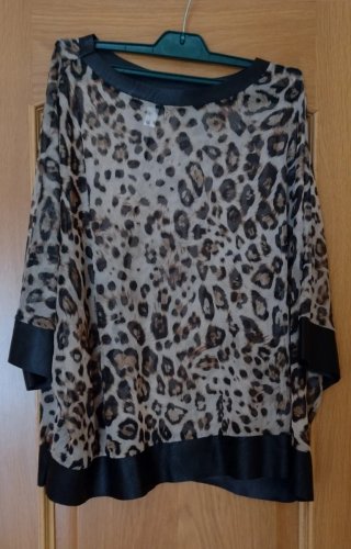 Blusa animal print L semitransparente