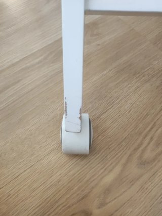 Minicuna plegable con ruedas