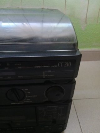 Minicadena grunding CC210 Vintage Tocadiscos Negro