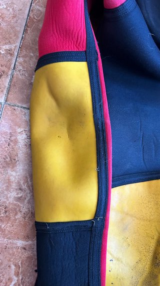 Traje barranquismo y accesorios
