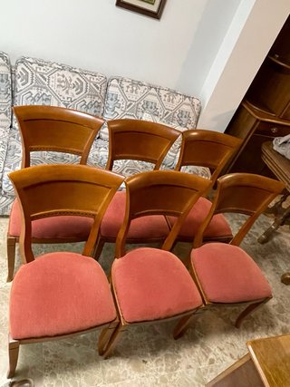 Conjunto de 6 sillas tapizadas de madera