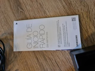 Samsung Galaxy Note 10+ Caja y Accesorios