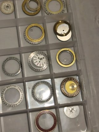 Set di dischi calendario per orologi