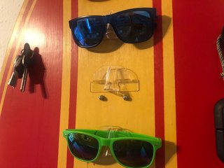 Skimboard - Expositor Gafas y Cuelgallaves