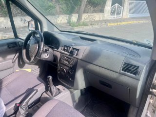 Ford Transit Connect 2006