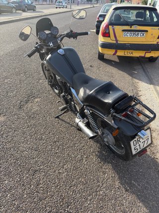Honda VT 500 Custom