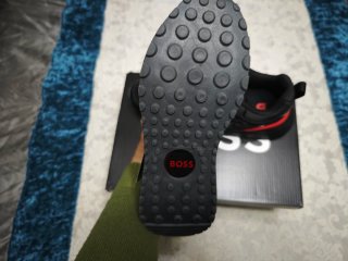 Zapatillas Hugo Boss Talla 45 Negras y Rojas