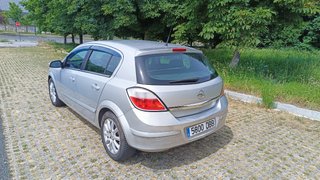 Opel Astra 2004