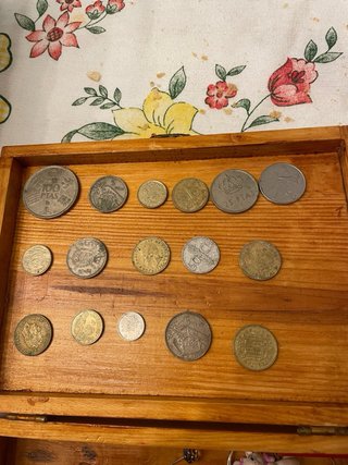 Monedas de colección con retratos