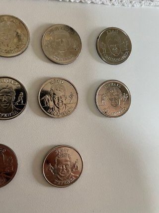 Monedas de colección con retratos