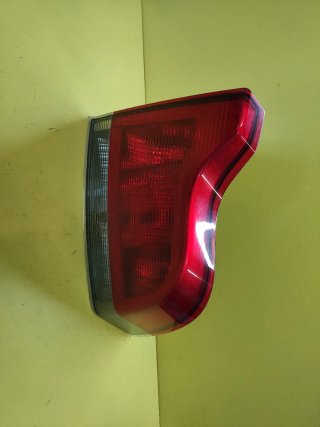 PILOTO TRASERO DERECHO VOLVO S60 BERLINA