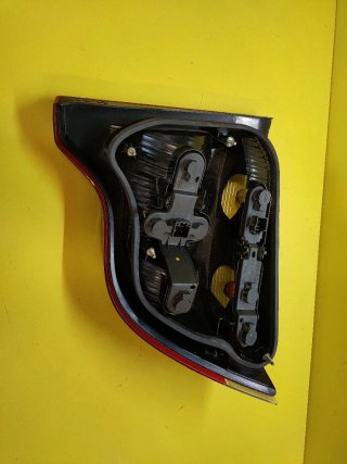 PILOTO TRASERO DERECHO VOLVO S60 BERLINA