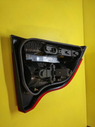 PILOTO TRASERO DERECHO VOLVO S60 BERLINA