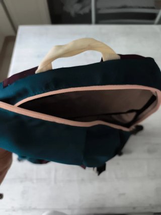 Mochila Quechua 20L Morado/Turquesa