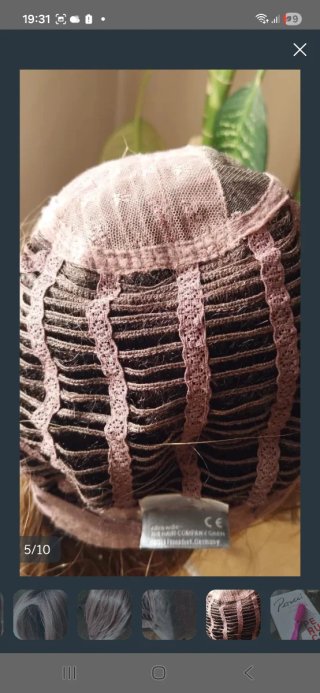 Peluca Oncológica Ellen Wille Castaña con mechas.