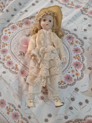 Bambole di porcellana vintage