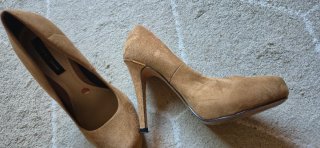 Zapatos de tacón Sfera beige/marrón talla 37