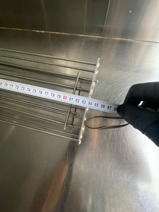 Espada para asar muslos de pollo