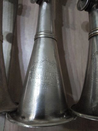 3 Clarinetes Metálicos Vintage