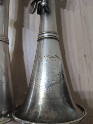 3 Clarinetes Metálicos Vintage
