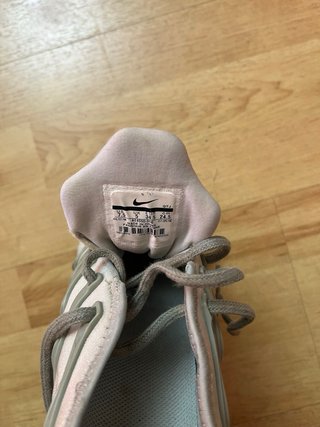 Zapatillas Nike air vapormax plus color gris