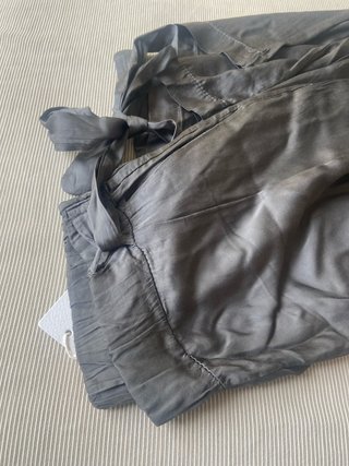 NUEVO!!!! Pantalón gris Algo Bonito Talla única