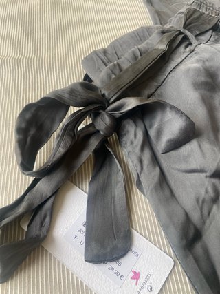 NUEVO!!!! Pantalón gris Algo Bonito Talla única