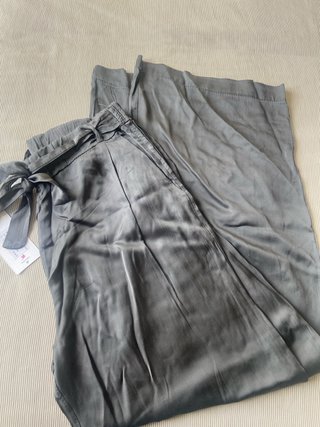 NUEVO!!!! Pantalón gris Algo Bonito Talla única