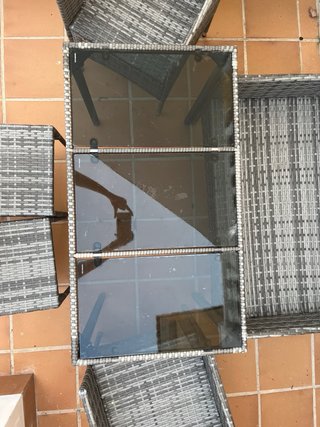 Conjunto Terraza: Sofá, Mesa, 2 Sillas y taburetes