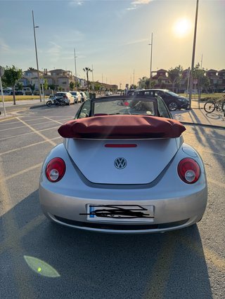 Volkswagen Beetle 2006 cabrio 1.9 TDI