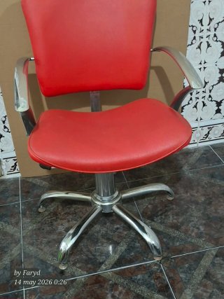 DOS Sillas de peluquería/barbería roja