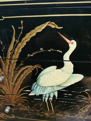 Mueble Asia Negro y Dorado