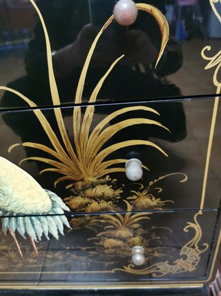 Mueble Asia Negro y Dorado