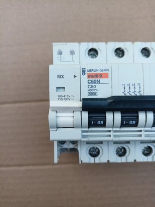 Magnetotérmico Merlin Gerin Multi 9 C60N