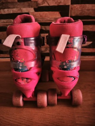 Kit Patinaje Infantil Barbie Casco y Protecciones