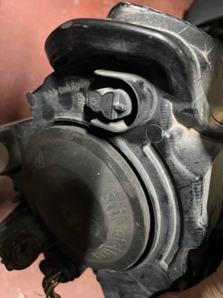 Faro xenon izquerdo VW Caddy mk4 2k