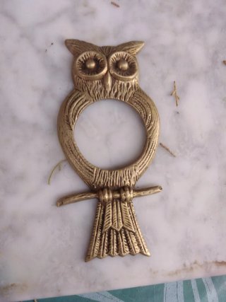 decoración vintage para vitrinas