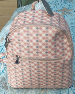 Mochila Parfois juvenil con etiqueta