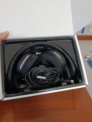 Cascos con micrófono negros