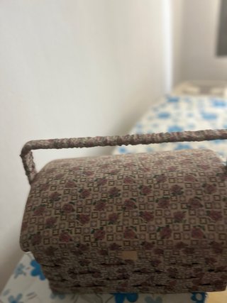 Costurero amplio tela y mimbre