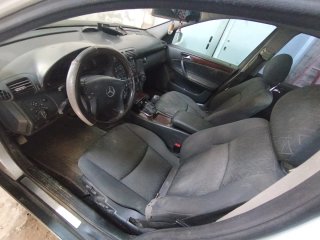 Mercedes-Benz Clase C 2005
