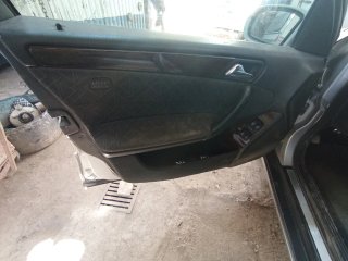 Mercedes-Benz Clase C 2005