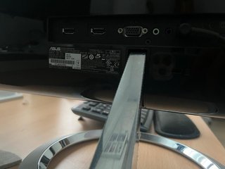 Monitor ASUS 27 Plata