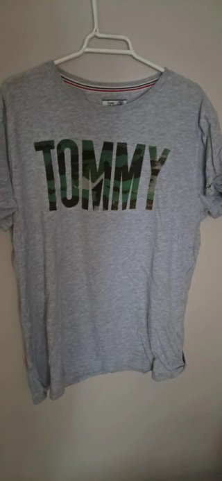 Lote 5 camisetas Hombre. Varios modelos