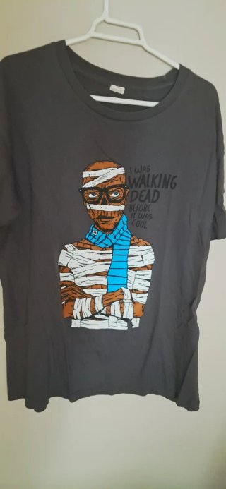 Lote 5 camisetas Hombre. Varios modelos