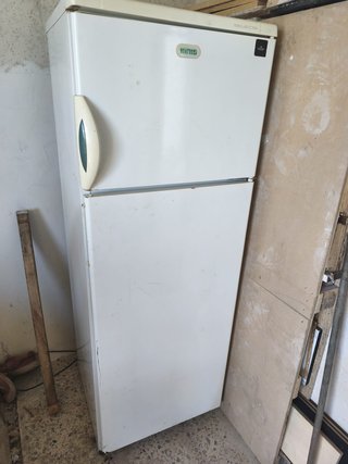 Nevera Ignis 160cm con Congelador