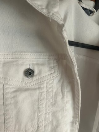Chaqueta vaquera blanca