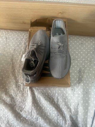 Adidas Yeezy Boost 350 Gris Talla 43